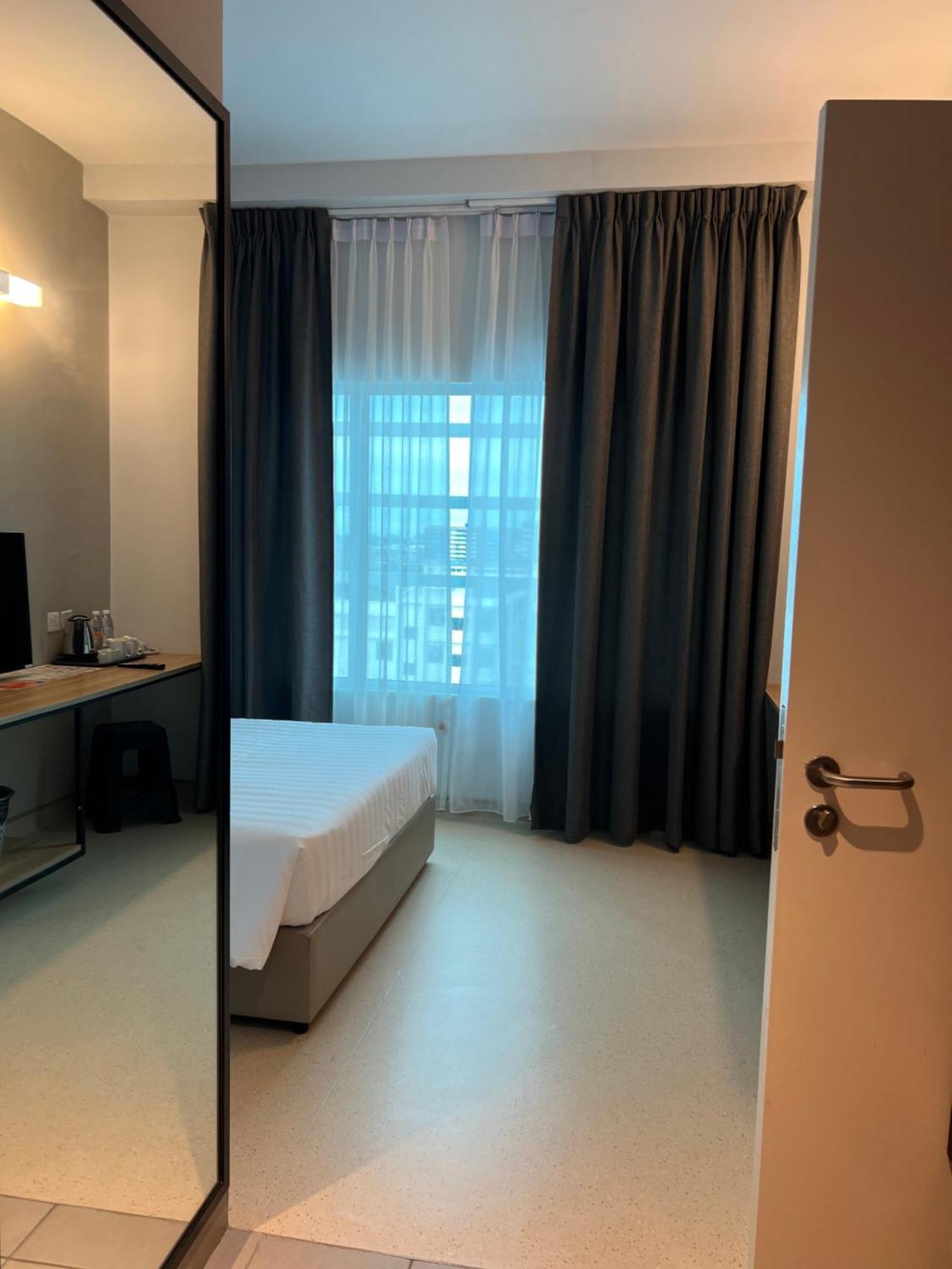 Serapi Verdure Hotel كوشنج المظهر الخارجي الصورة