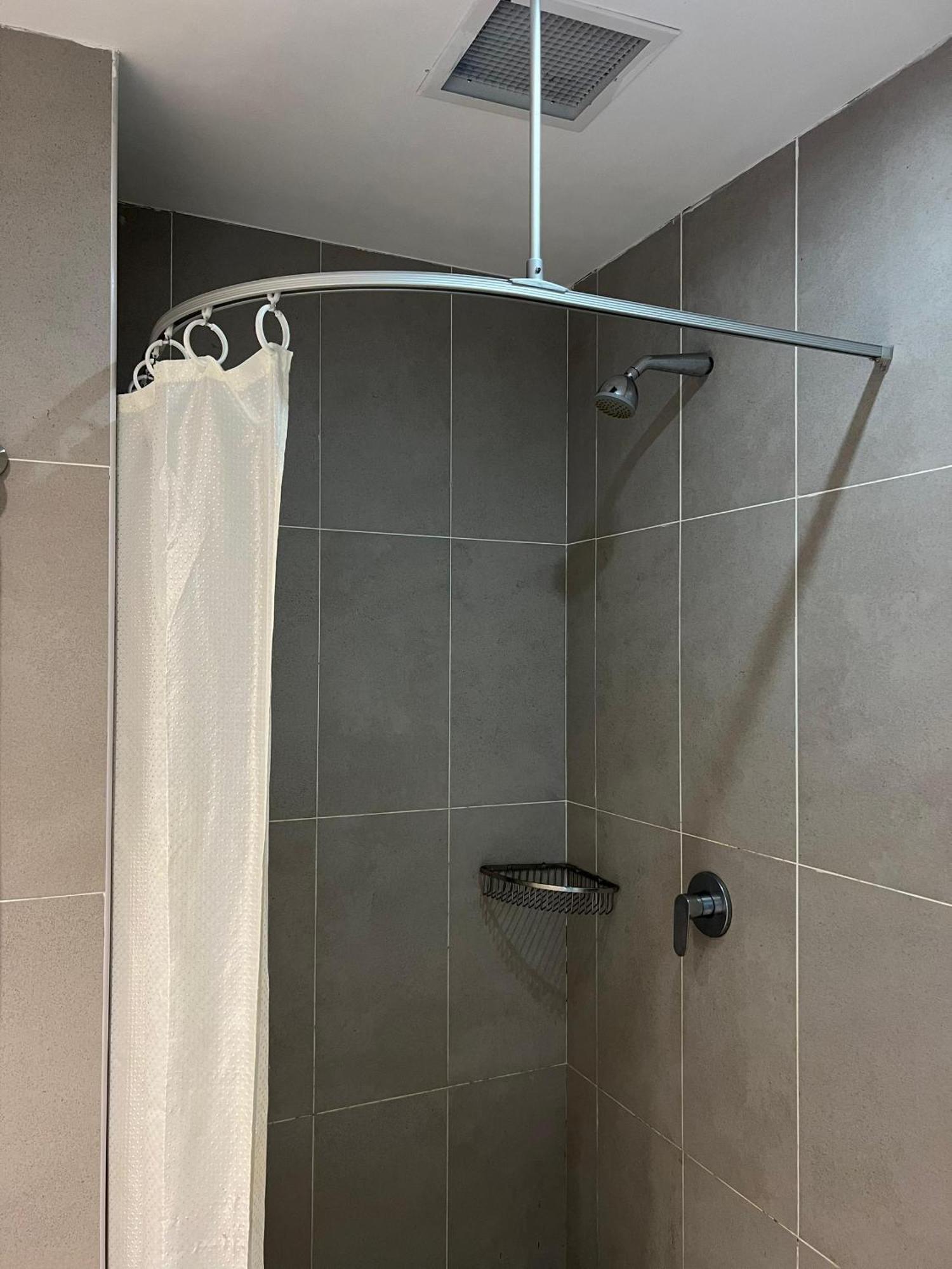 Serapi Verdure Hotel كوشنج المظهر الخارجي الصورة