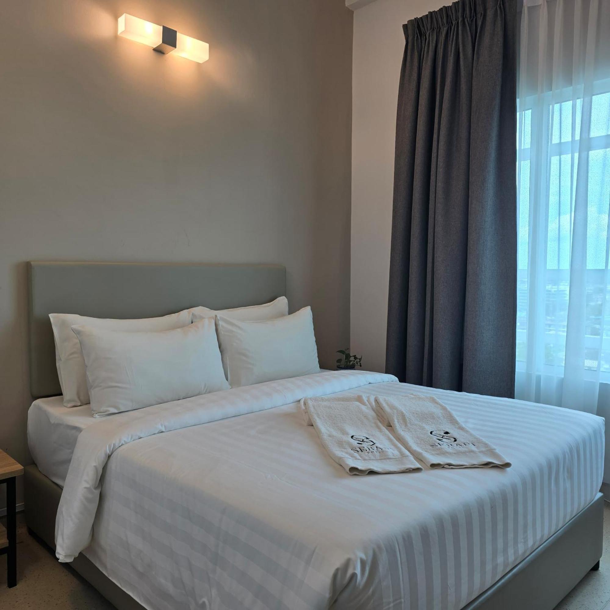 Serapi Verdure Hotel كوشنج المظهر الخارجي الصورة