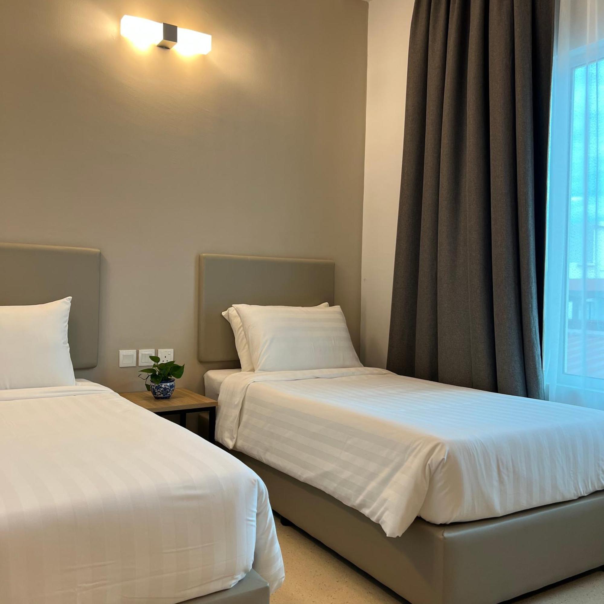 Serapi Verdure Hotel كوشنج المظهر الخارجي الصورة