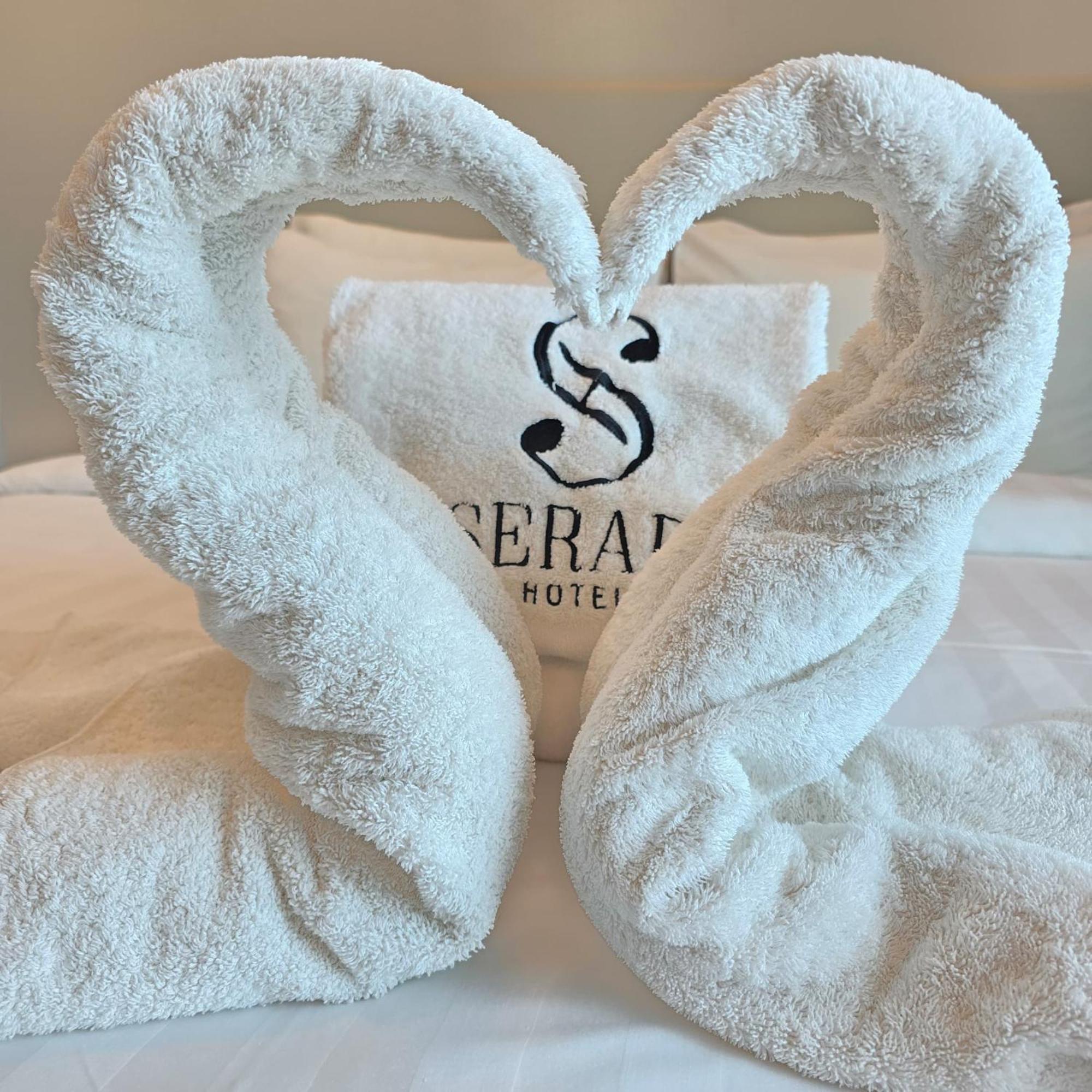 Serapi Verdure Hotel كوشنج المظهر الخارجي الصورة
